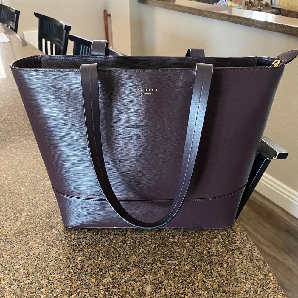 Radley Tote- Elegant Brown Leather Bag
